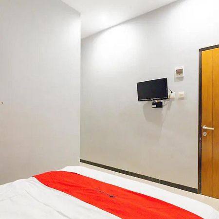 Reddoorz @ Manukan Surabaya Dış mekan fotoğraf