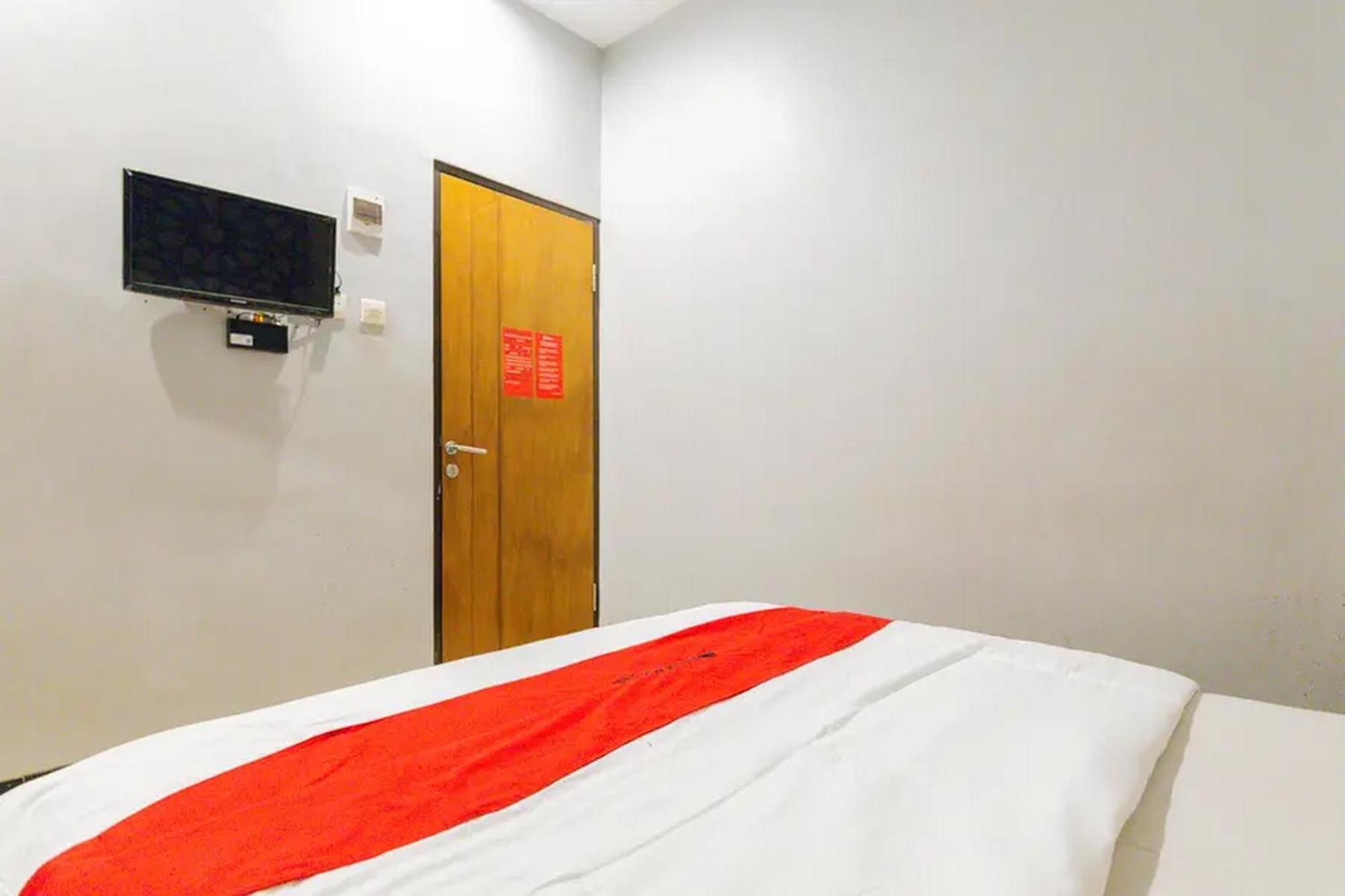 Reddoorz @ Manukan Surabaya Dış mekan fotoğraf