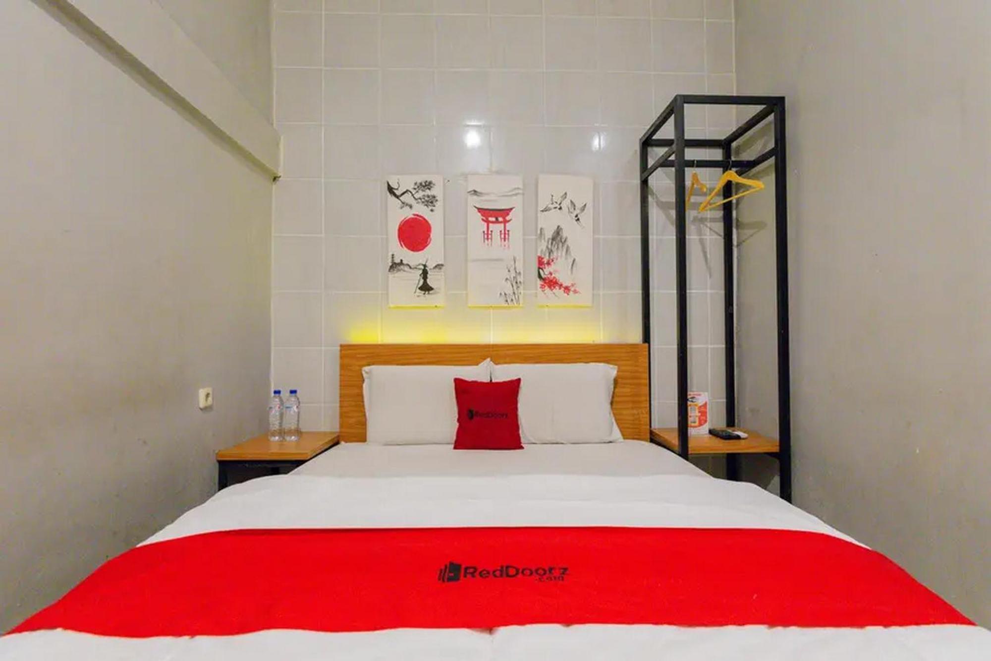 Reddoorz @ Manukan Surabaya Dış mekan fotoğraf