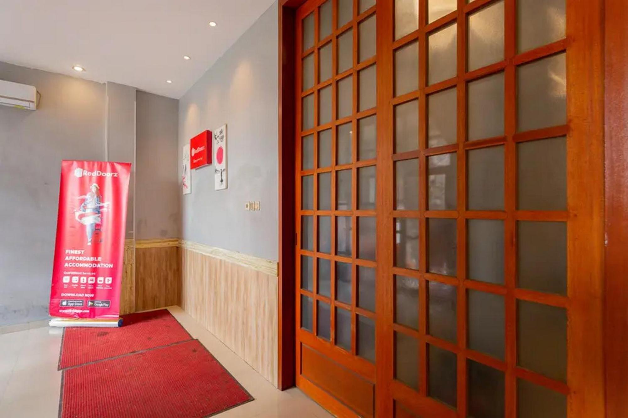 Reddoorz @ Manukan Surabaya Dış mekan fotoğraf