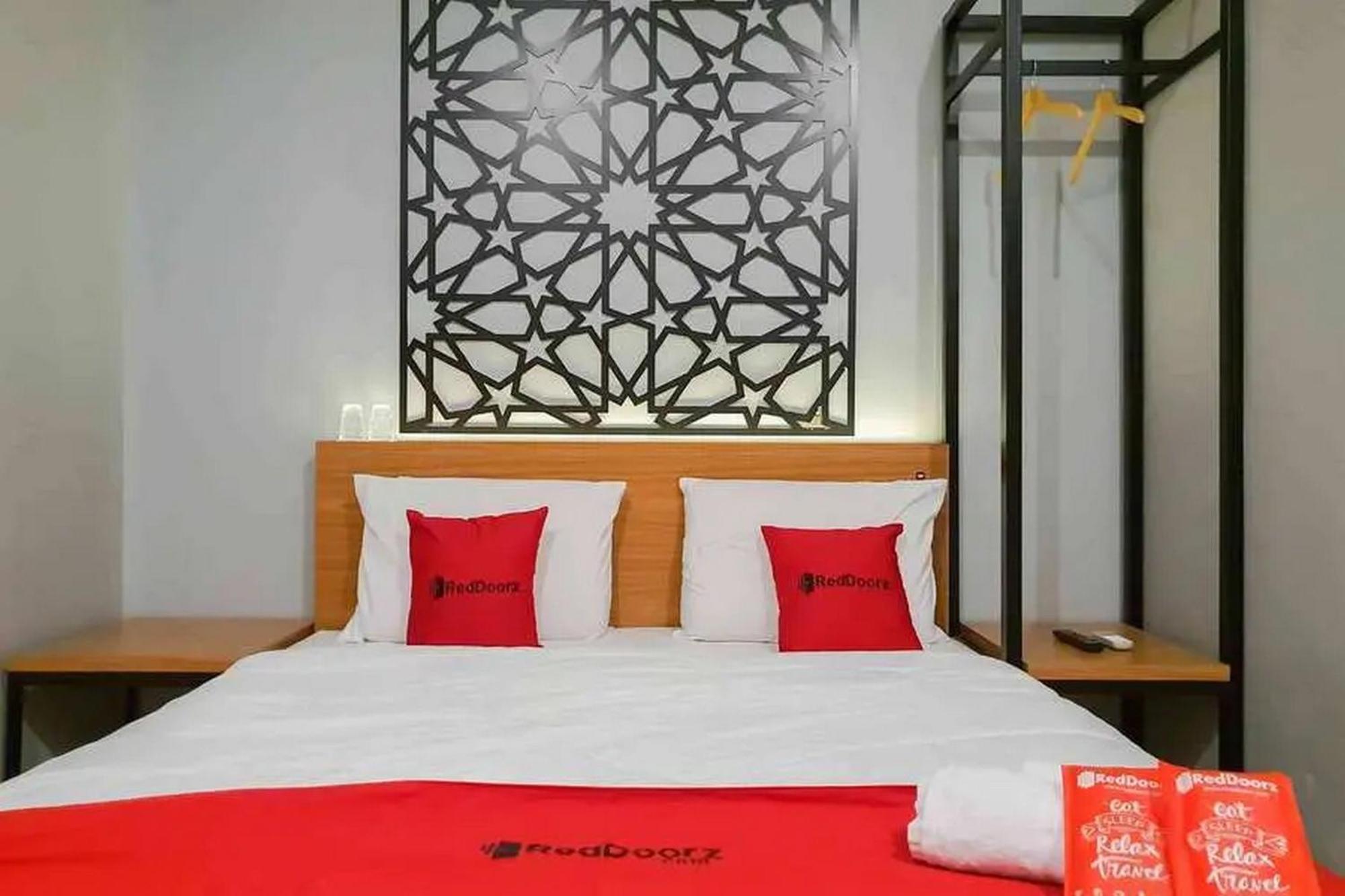 Reddoorz @ Manukan Surabaya Dış mekan fotoğraf