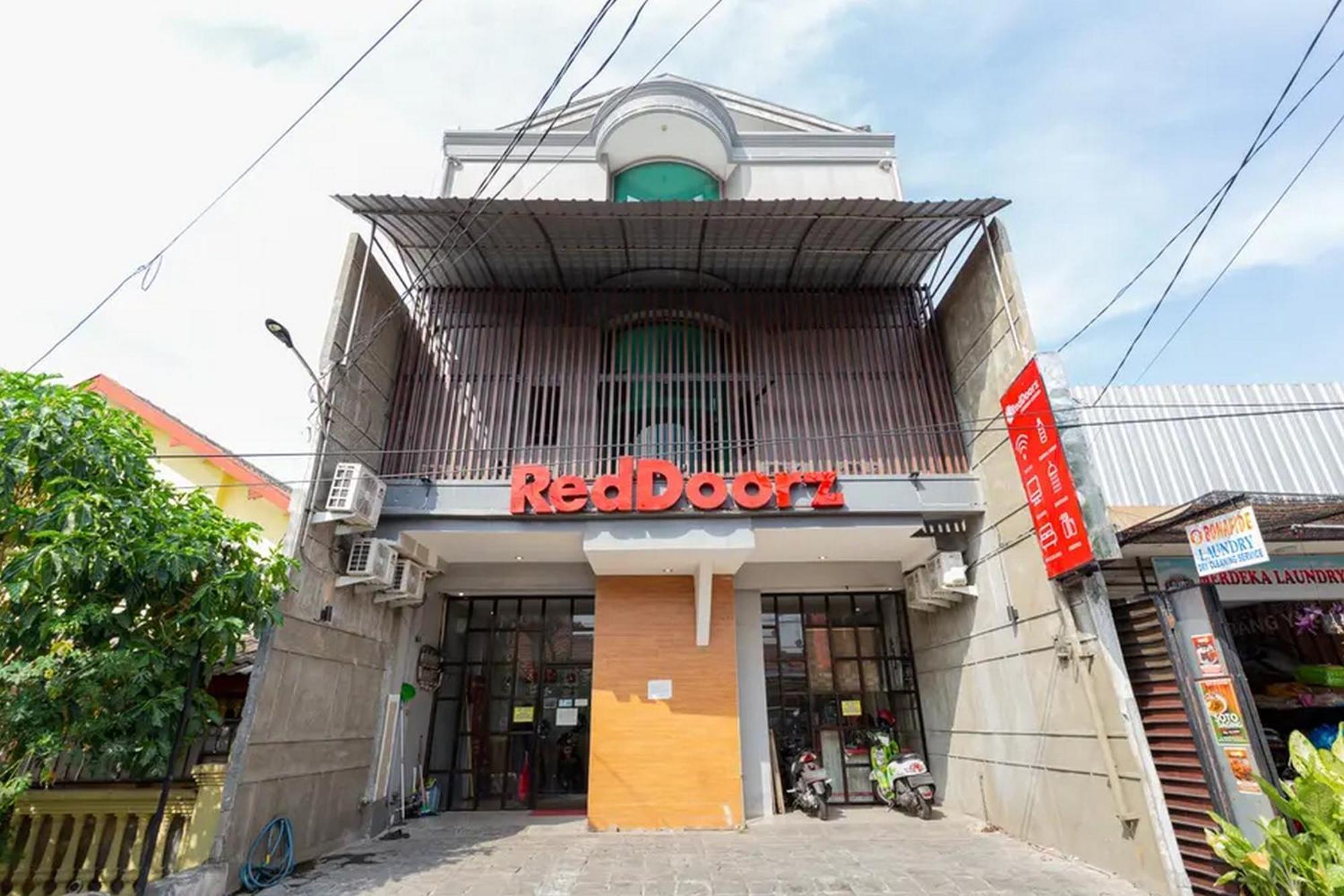 Reddoorz @ Manukan Surabaya Dış mekan fotoğraf